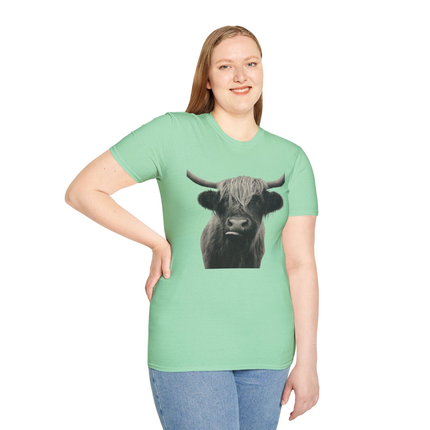 Just a Highland Cow - Unisex Softstyle T-Shirt